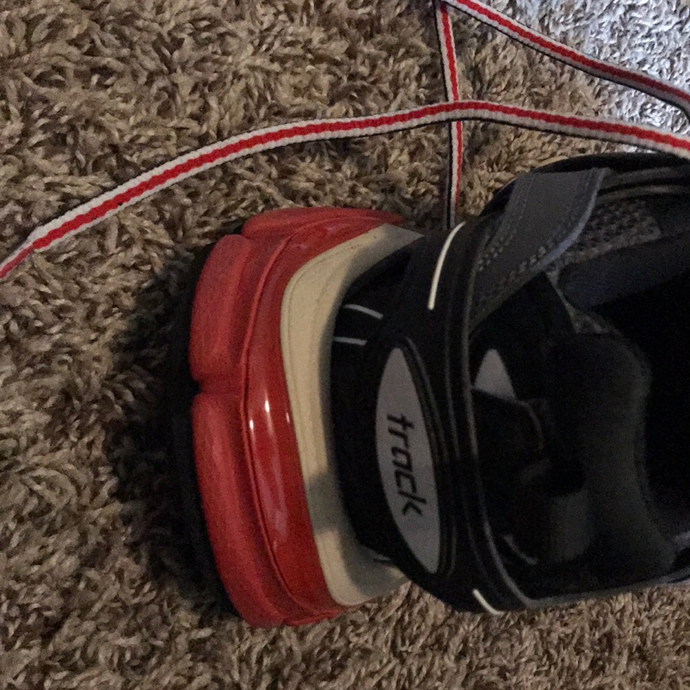BALENCIAGA TRACK RUNNERS - Picture 2 of 5
